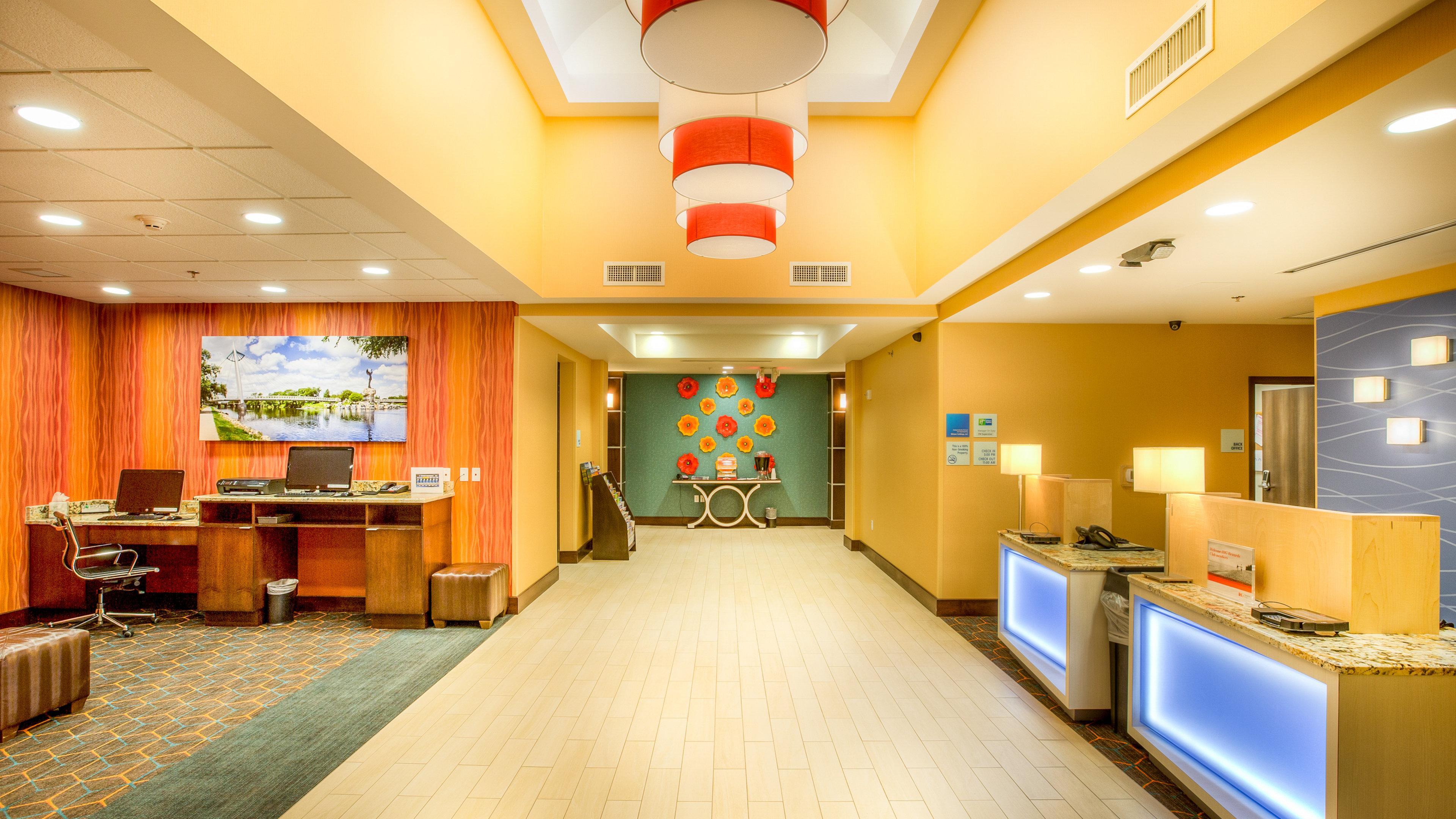 Holiday Inn Express Wichita South By Ihg Esterno foto
